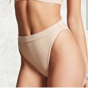 🔥NWT🔥 Forever 21 high waisted nude bikini bottom.